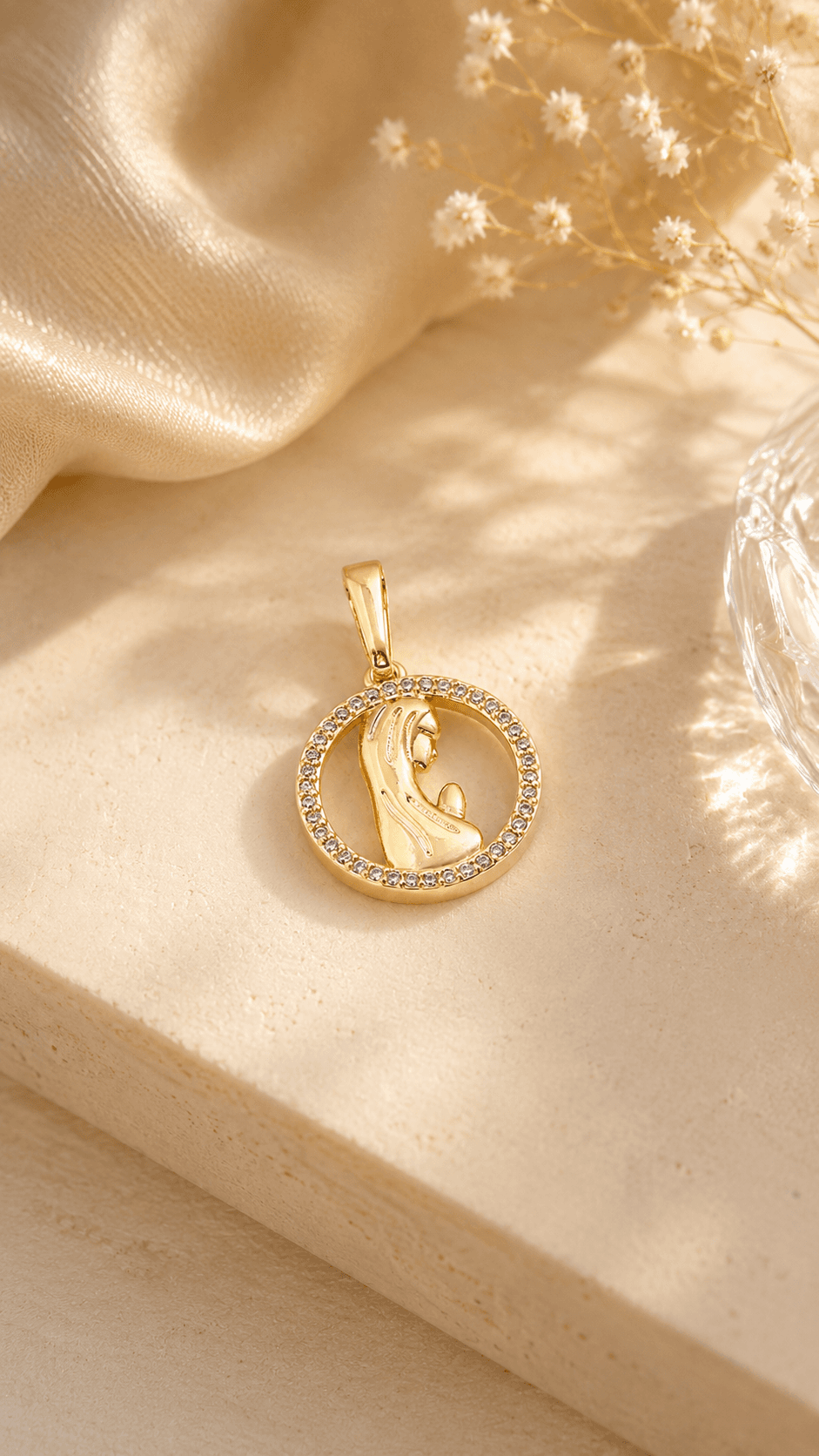 Dije virgencita circones, imagen 1